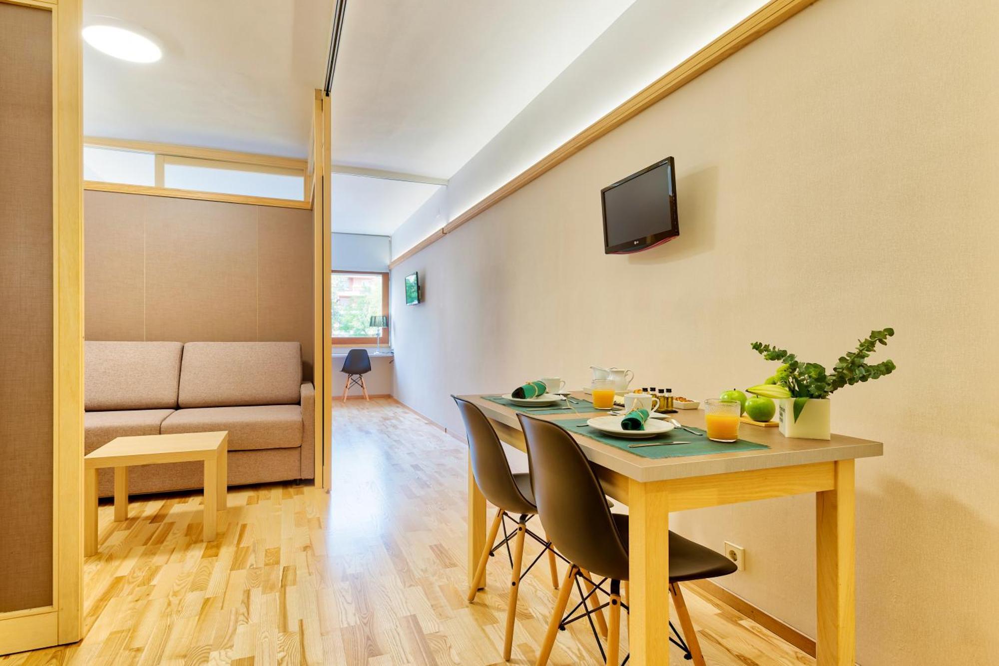 Bonanova Aparthotel 3*